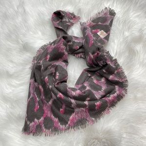 Vivienne Westwood pink leopard wool scarf 🧣